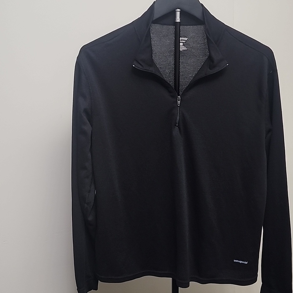 Patagonia Capilene Black Lightweight Long Sleeve Quarter-Zip